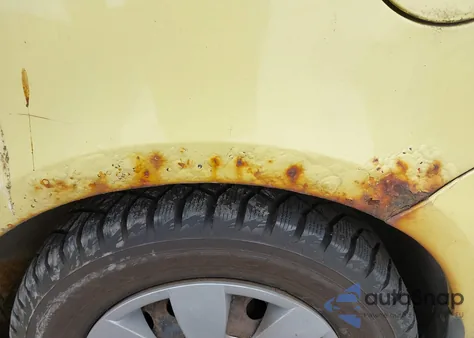 2009 Hyundai Accent Gs z USA, uszkodzony, nr VIN KMHCM36C09U138711